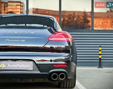 Чорний Порше Panamera, об'ємом двигуна 3 л та пробігом 101 тис. км за 28500 $, фото 12 на Automoto.ua