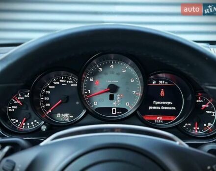 Чорний Порше Panamera, об'ємом двигуна 3 л та пробігом 101 тис. км за 28500 $, фото 33 на Automoto.ua