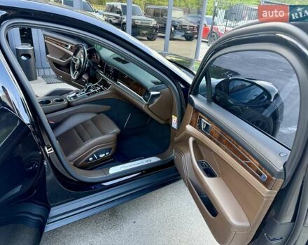 Черный Порше Панамера, объемом двигателя 2.89 л и пробегом 107 тыс. км за 58900 $, фото 50 на Automoto.ua