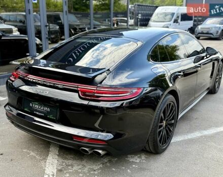 Черный Порше Панамера, объемом двигателя 2.89 л и пробегом 107 тыс. км за 58900 $, фото 6 на Automoto.ua