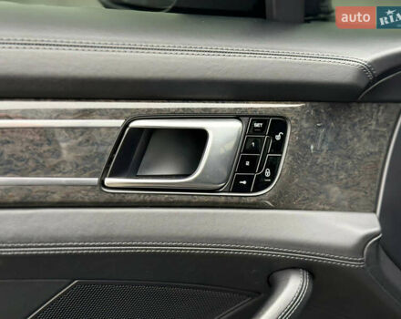 Черный Порше Панамера, объемом двигателя 2.89 л и пробегом 133 тыс. км за 51900 $, фото 11 на Automoto.ua