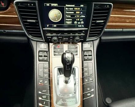 Чорний Порше Panamera, об'ємом двигуна 4.81 л та пробігом 133 тис. км за 29990 $, фото 35 на Automoto.ua