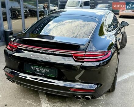 Черный Порше Панамера, объемом двигателя 2.89 л и пробегом 107 тыс. км за 58900 $, фото 22 на Automoto.ua