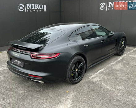 Чорний Порше Panamera, об'ємом двигуна 3 л та пробігом 108 тис. км за 55000 $, фото 9 на Automoto.ua