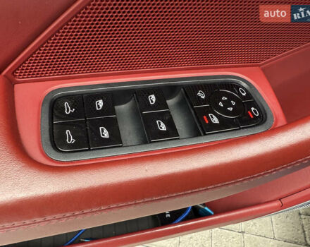 Черный Порше Панамера, объемом двигателя 4 л и пробегом 85 тыс. км за 78000 $, фото 26 на Automoto.ua