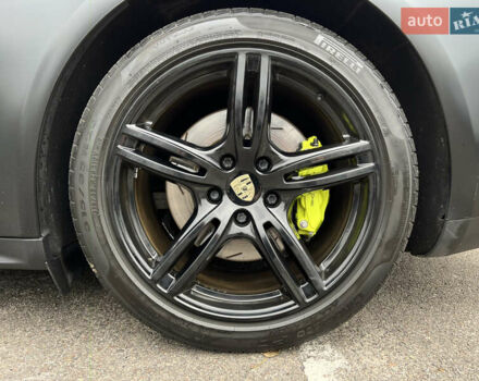 Чорний Порше Panamera, об'ємом двигуна 3 л та пробігом 108 тис. км за 55000 $, фото 14 на Automoto.ua