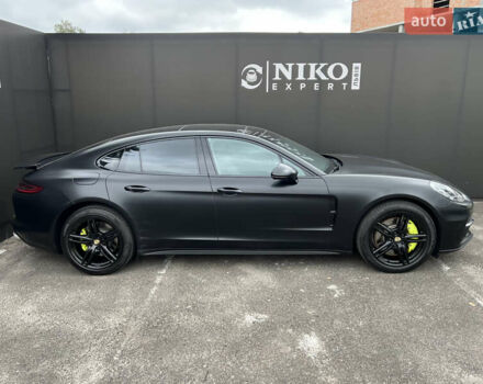Чорний Порше Panamera, об'ємом двигуна 3 л та пробігом 108 тис. км за 55000 $, фото 10 на Automoto.ua