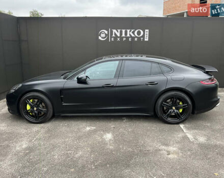 Чорний Порше Panamera, об'ємом двигуна 3 л та пробігом 108 тис. км за 55000 $, фото 4 на Automoto.ua
