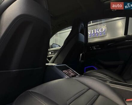 Черный Порше Панамера, объемом двигателя 3 л и пробегом 109 тыс. км за 53000 $, фото 27 на Automoto.ua