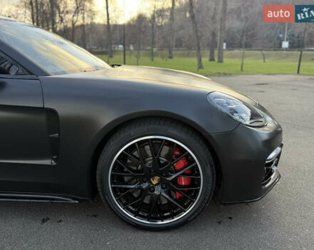 Черный Порше Панамера, объемом двигателя 4 л и пробегом 87 тыс. км за 70000 $, фото 20 на Automoto.ua