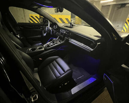 Чорний Порше Panamera, об'ємом двигуна 3 л та пробігом 107 тис. км за 55000 $, фото 7 на Automoto.ua