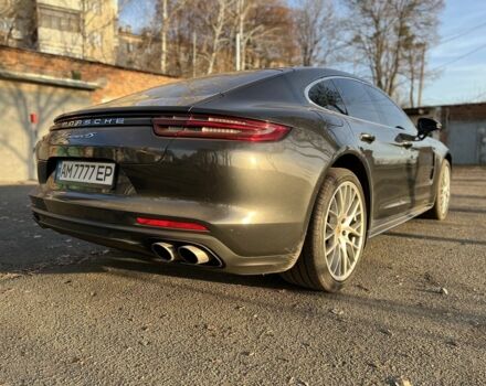 Черный Порше Панамера, объемом двигателя 2.9 л и пробегом 82 тыс. км за 58700 $, фото 4 на Automoto.ua