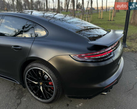 Черный Порше Панамера, объемом двигателя 4 л и пробегом 87 тыс. км за 70000 $, фото 10 на Automoto.ua