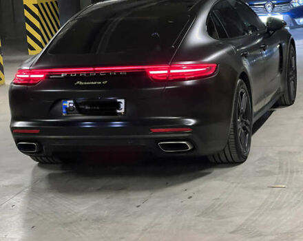 Чорний Порше Panamera, об'ємом двигуна 3 л та пробігом 107 тис. км за 55000 $, фото 2 на Automoto.ua