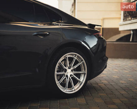 Чорний Порше Panamera, об'ємом двигуна 2.89 л та пробігом 163 тис. км за 58500 $, фото 5 на Automoto.ua