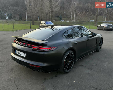 Черный Порше Панамера, объемом двигателя 4 л и пробегом 87 тыс. км за 70000 $, фото 6 на Automoto.ua