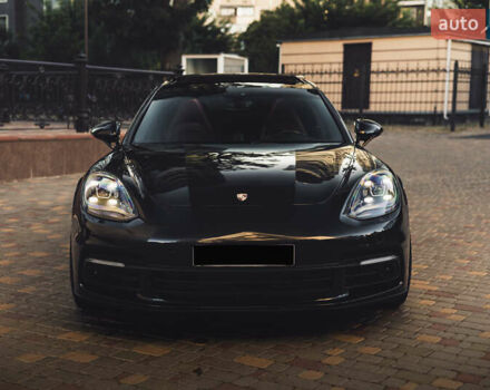 Чорний Порше Panamera, об'ємом двигуна 2.89 л та пробігом 163 тис. км за 58500 $, фото 3 на Automoto.ua