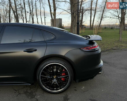 Черный Порше Панамера, объемом двигателя 4 л и пробегом 87 тыс. км за 70000 $, фото 8 на Automoto.ua