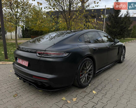 Порше Panamera 2017 у Києві на Automoto.ua Чорний Порше Panamera, об'ємом двигуна 2.89 л та пробігом 105 тис. км за 60000 $, фото 4 на Automoto.ua