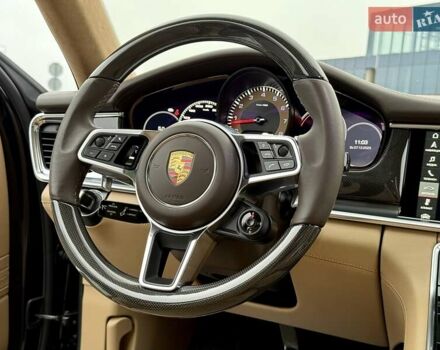 Чорний Порше Panamera, об'ємом двигуна 2.89 л та пробігом 85 тис. км за 77999 $, фото 79 на Automoto.ua