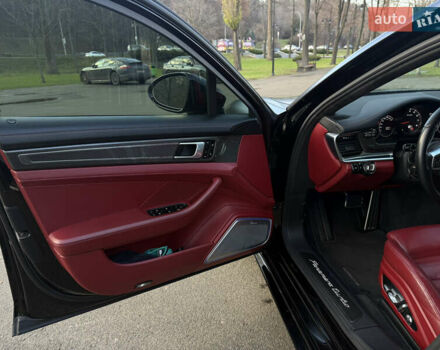 Черный Порше Панамера, объемом двигателя 4 л и пробегом 87 тыс. км за 70000 $, фото 28 на Automoto.ua