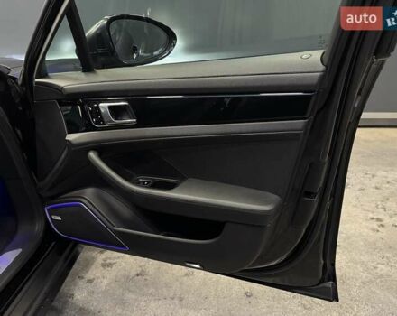 Черный Порше Панамера, объемом двигателя 3 л и пробегом 109 тыс. км за 53000 $, фото 39 на Automoto.ua