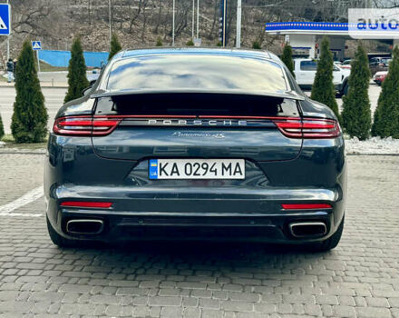 Чорний Порше Panamera, об'ємом двигуна 3 л та пробігом 100 тис. км за 57000 $, фото 11 на Automoto.ua