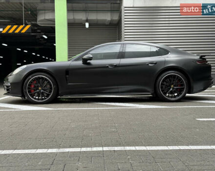 Чорний Порше Panamera, об'ємом двигуна 4 л та пробігом 85 тис. км за 70000 $, фото 4 на Automoto.ua