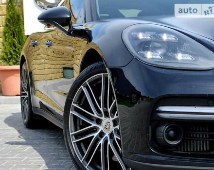 Чорний Порше Panamera, об'ємом двигуна 4 л та пробігом 159 тис. км за 77500 $, фото 57 на Automoto.ua