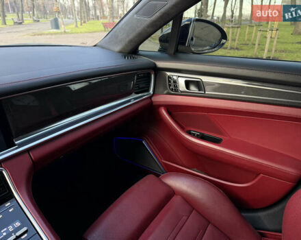 Черный Порше Панамера, объемом двигателя 4 л и пробегом 87 тыс. км за 70000 $, фото 35 на Automoto.ua