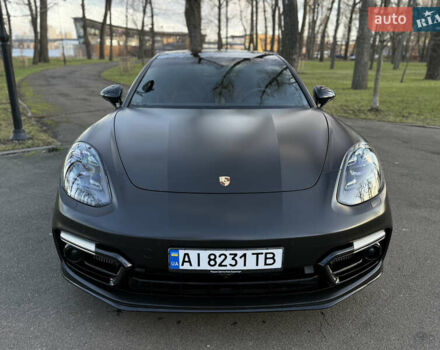 Черный Порше Панамера, объемом двигателя 4 л и пробегом 87 тыс. км за 70000 $, фото 2 на Automoto.ua