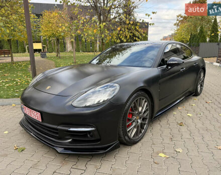 Порше Panamera 2017 у Києві на Automoto.ua Чорний Порше Panamera, об'ємом двигуна 2.89 л та пробігом 105 тис. км за 60000 $, фото 2 на Automoto.ua