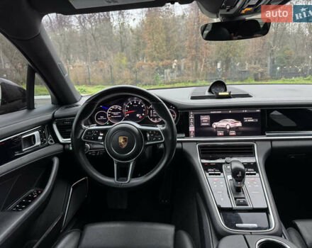 Черный Порше Панамера, объемом двигателя 2.9 л и пробегом 178 тыс. км за 49000 $, фото 24 на Automoto.ua