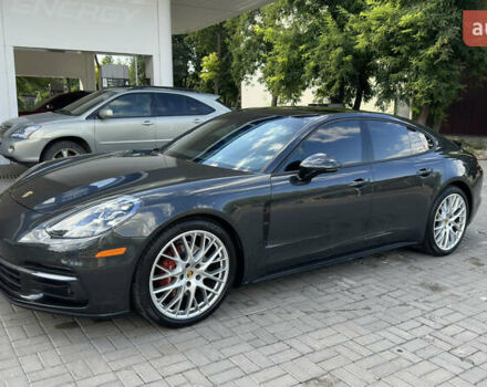 Чорний Порше Panamera, об'ємом двигуна 3 л та пробігом 81 тис. км за 51900 $, фото 15 на Automoto.ua