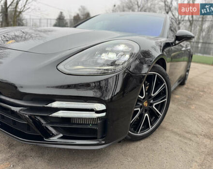 Чорний Порше Panamera, об'ємом двигуна 2.89 л та пробігом 16 тис. км за 72000 $, фото 6 на Automoto.ua