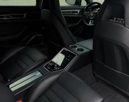 Черный Порше Панамера, объемом двигателя 4 л и пробегом 90 тыс. км за 60000 $, фото 6 на Automoto.ua