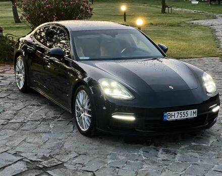 Чорний Порше Panamera, об'ємом двигуна 3 л та пробігом 1 тис. км за 61000 $, фото 2 на Automoto.ua