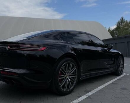 Черный Порше Панамера, объемом двигателя 4 л и пробегом 90 тыс. км за 60000 $, фото 1 на Automoto.ua