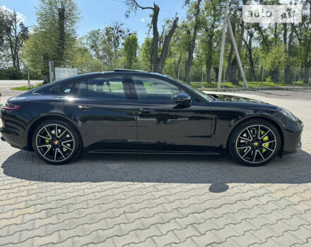 Чорний Порше Panamera, об'ємом двигуна 2.89 л та пробігом 6 тис. км за 82000 $, фото 2 на Automoto.ua