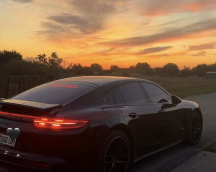 Порше Панамера 2018 в Днепре (Днепропетровске) на Automoto.ua Черный Порше Панамера, объемом двигателя 2.9 л и пробегом 90 тыс. км за 72000 $, фото 2 на Automoto.ua