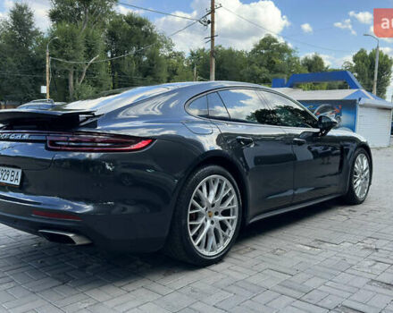 Чорний Порше Panamera, об'ємом двигуна 3 л та пробігом 81 тис. км за 51900 $, фото 6 на Automoto.ua