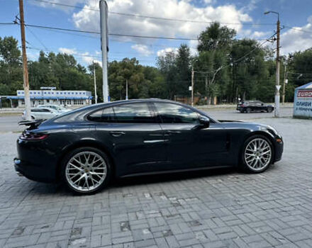 Чорний Порше Panamera, об'ємом двигуна 3 л та пробігом 81 тис. км за 51900 $, фото 4 на Automoto.ua
