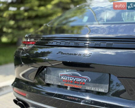 Чорний Порше Panamera, об'ємом двигуна 2.9 л та пробігом 59 тис. км за 57000 $, фото 23 на Automoto.ua