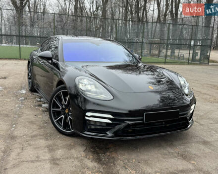 Чорний Порше Panamera, об'ємом двигуна 2.89 л та пробігом 16 тис. км за 72000 $, фото 11 на Automoto.ua