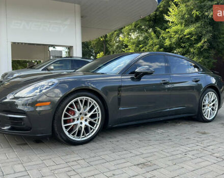 Чорний Порше Panamera, об'ємом двигуна 3 л та пробігом 81 тис. км за 51900 $, фото 17 на Automoto.ua