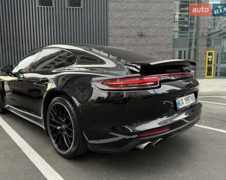 Черный Порше Панамера, объемом двигателя 2.89 л и пробегом 123 тыс. км за 67990 $, фото 5 на Automoto.ua