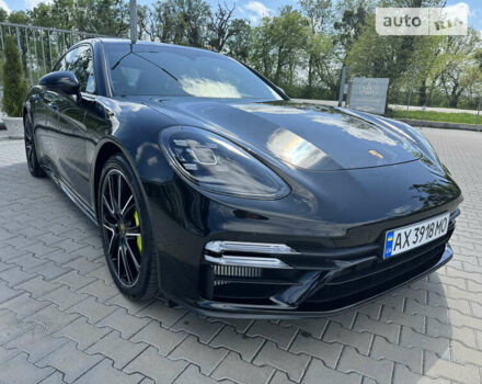 Чорний Порше Panamera, об'ємом двигуна 2.89 л та пробігом 6 тис. км за 82000 $, фото 6 на Automoto.ua