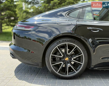 Чорний Порше Panamera, об'ємом двигуна 2.9 л та пробігом 59 тис. км за 57000 $, фото 22 на Automoto.ua