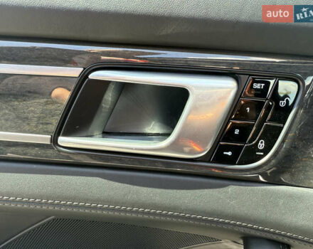 Чорний Порше Panamera, об'ємом двигуна 2.9 л та пробігом 59 тис. км за 57000 $, фото 16 на Automoto.ua