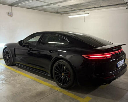 Чорний Порше Panamera, об'ємом двигуна 4 л та пробігом 144 тис. км за 72000 $, фото 2 на Automoto.ua
